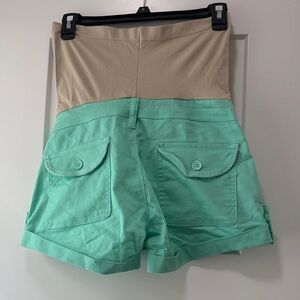 Bella Vida Mint Green maternity Shorts with tan Panel size small